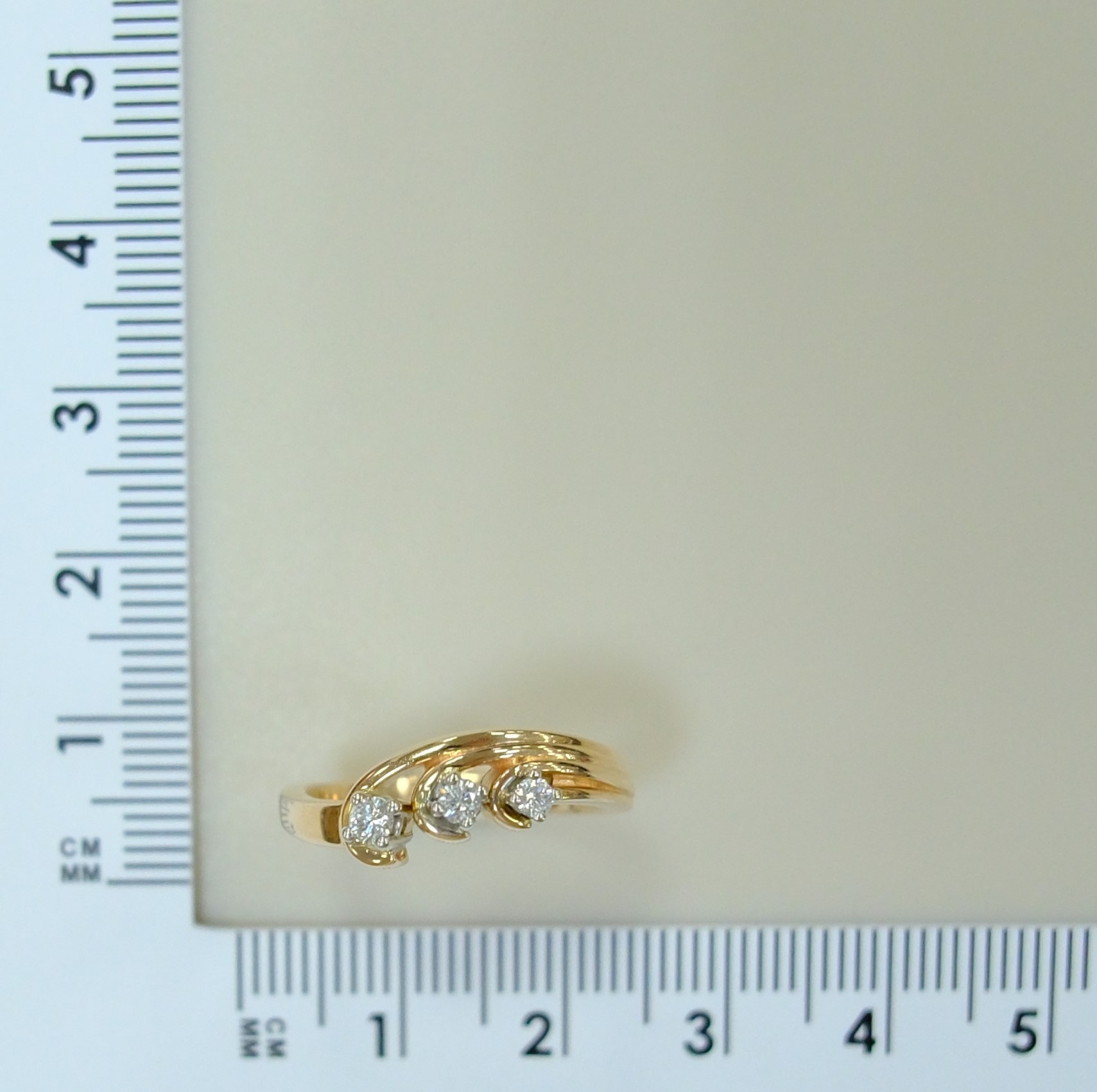 10311-001346 Кольцо (Au 585)